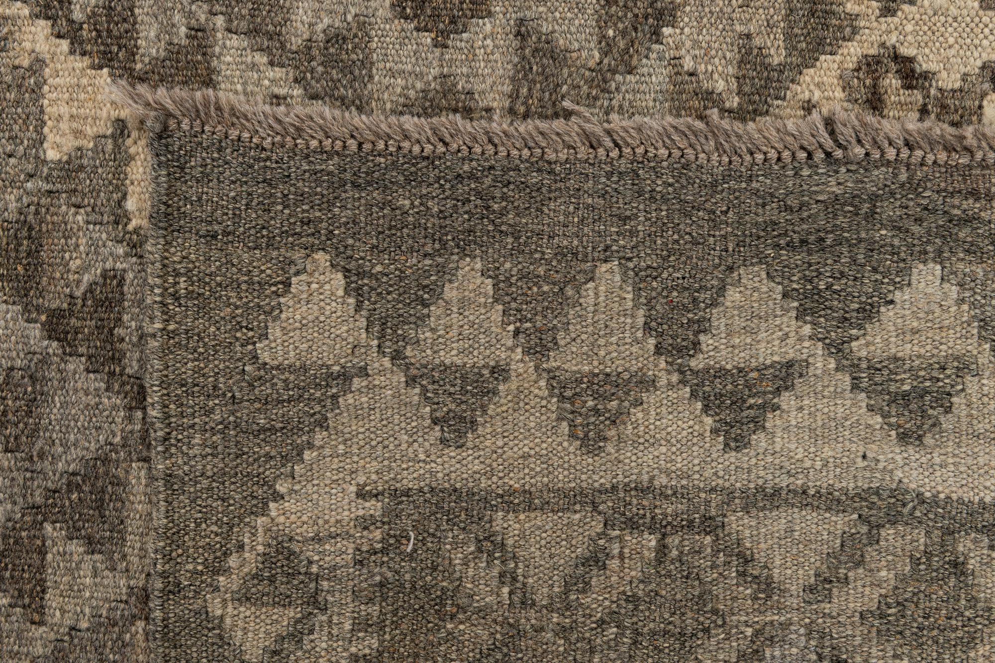 6' 11 x 10' 4 Hand Woven Kilim Maymana Wool Rug