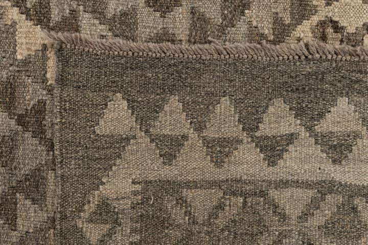 6' 11 x 10' 4 Hand Woven Kilim Maymana Wool Rug