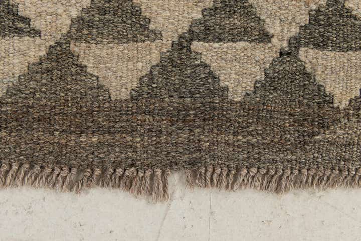 6' 11 x 10' 4 Hand Woven Kilim Maymana Wool Rug