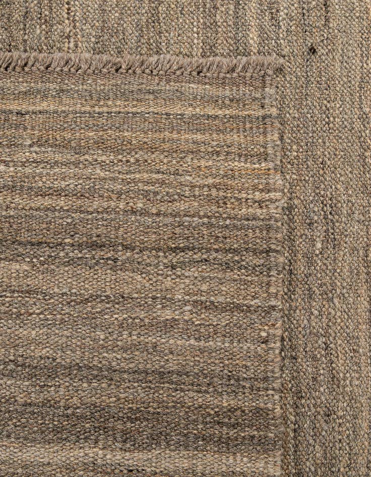 Detail image of 4' x 6' 1  Hand Woven Kilim Modern Wool Rug