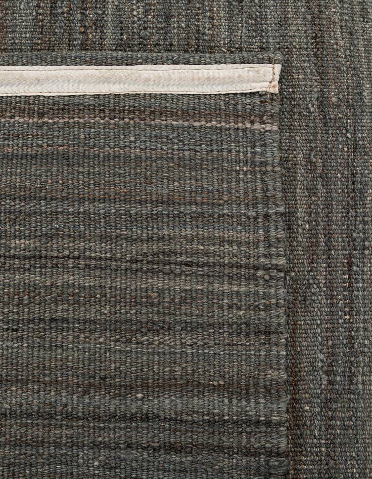 Detail image of 4' 8 x 6' 1  Hand Woven Kilim Modern Wool Rug