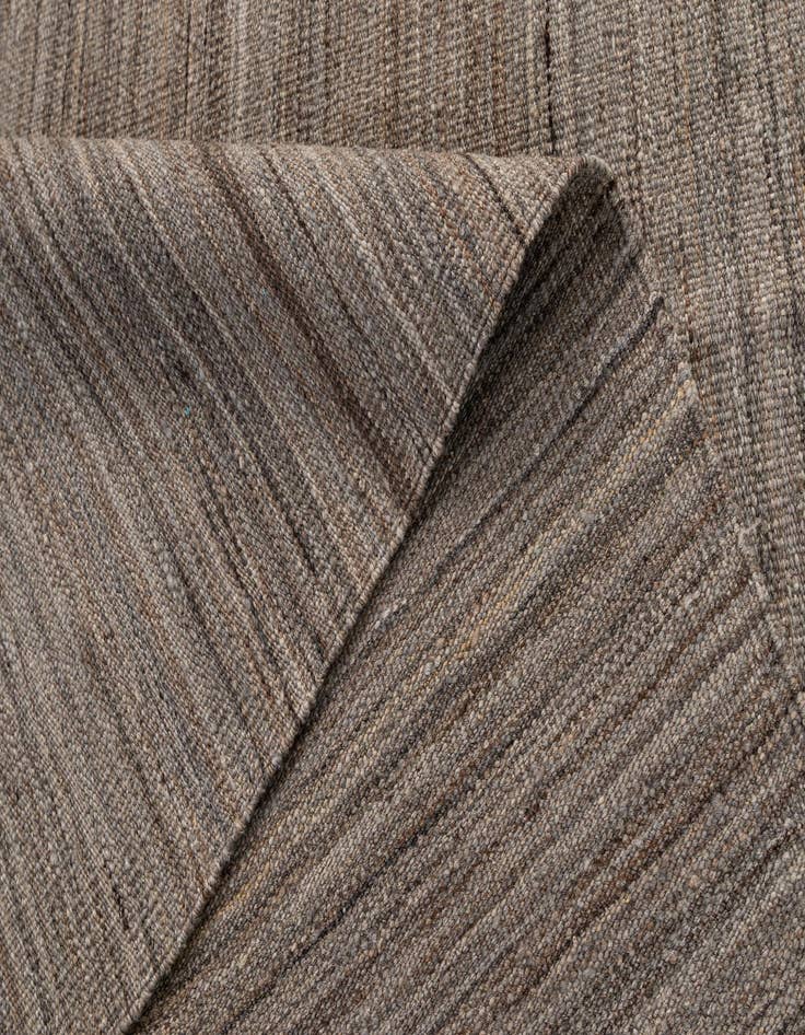 Detail image of 5' 3 x 6' 4  Hand Woven Kilim Modern Wool Rug