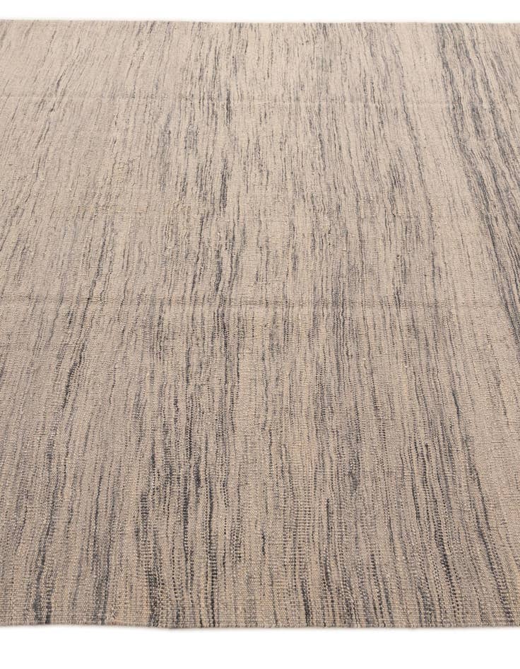 Detail image of 6' 6 x 9' 8  Hand Woven Kilim Modern Wool Rug