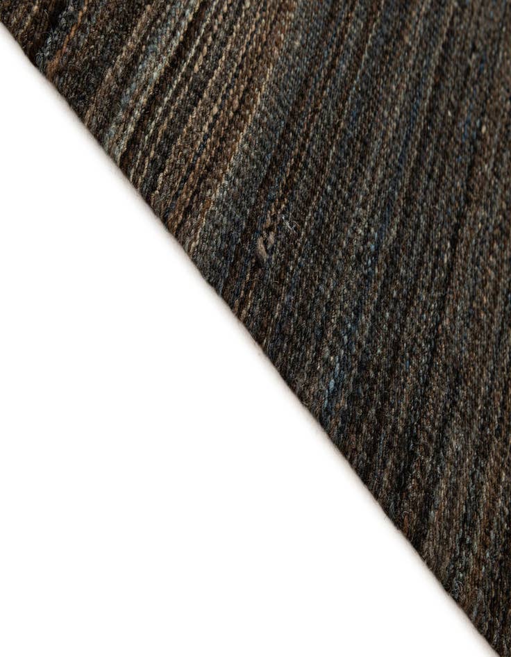 Detail image of 6' 6 x 9' 9  Hand Woven Kilim Modern Wool Rug