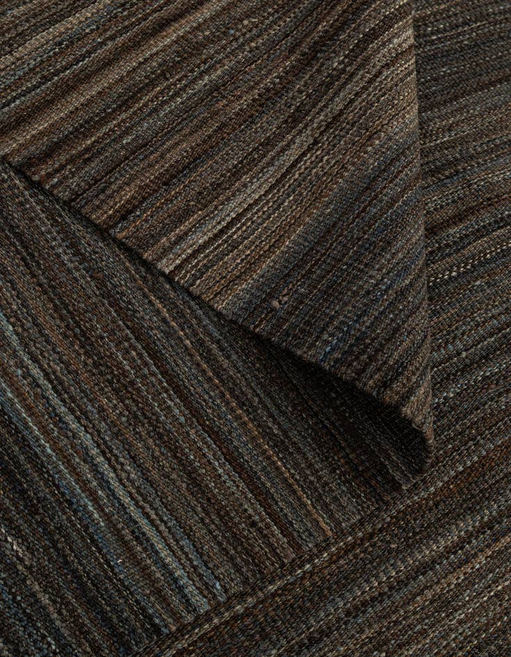 Detail image of 6' 6 x 9' 9  Hand Woven Kilim Modern Wool Rug