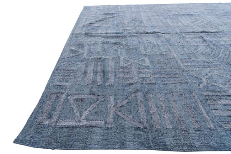 Detail image of 6' x 7' 9 Hand Woven Kilim Modern Wool Rug