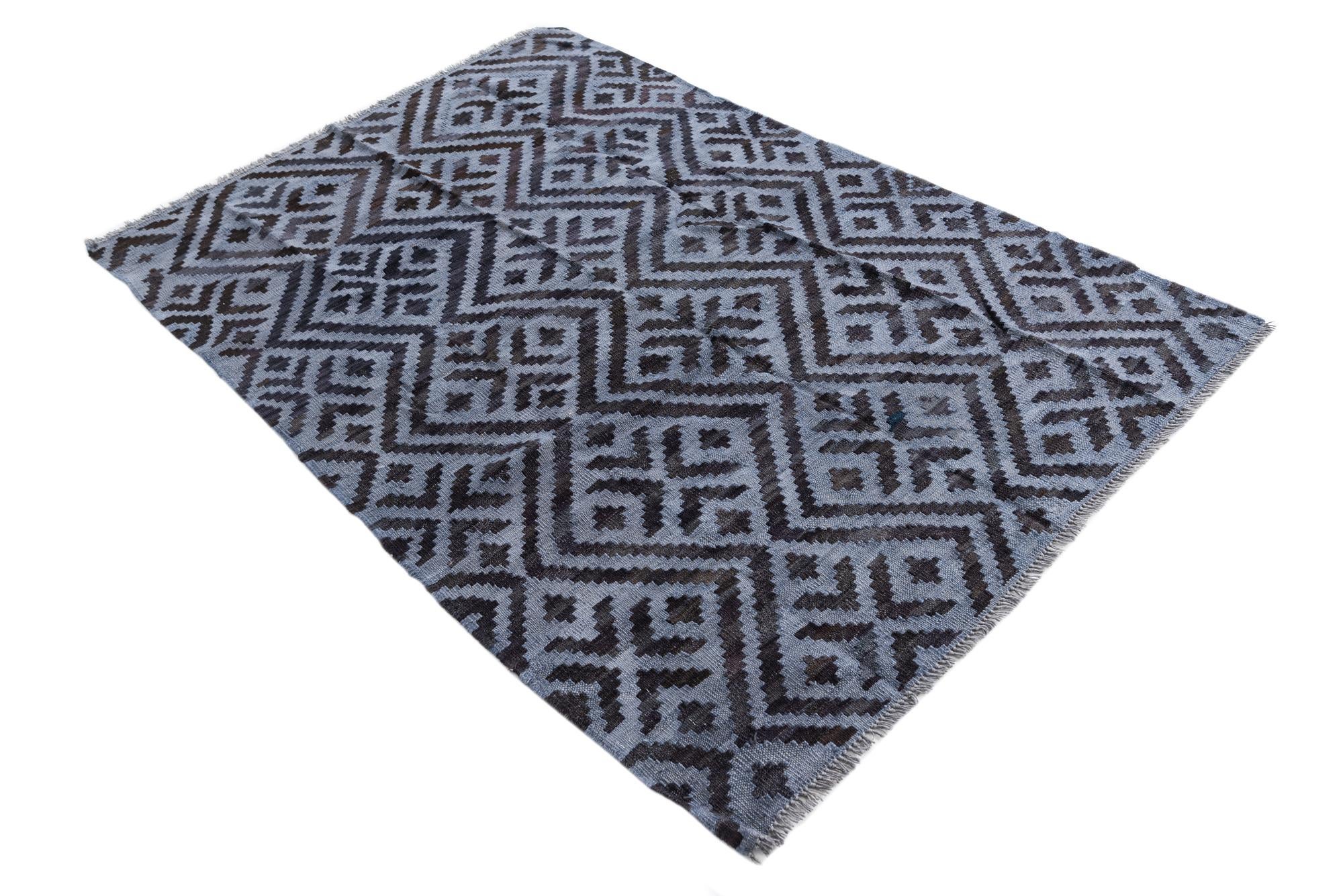 4' x 5' 10 Hand Woven Kilim Modern Wool Rug