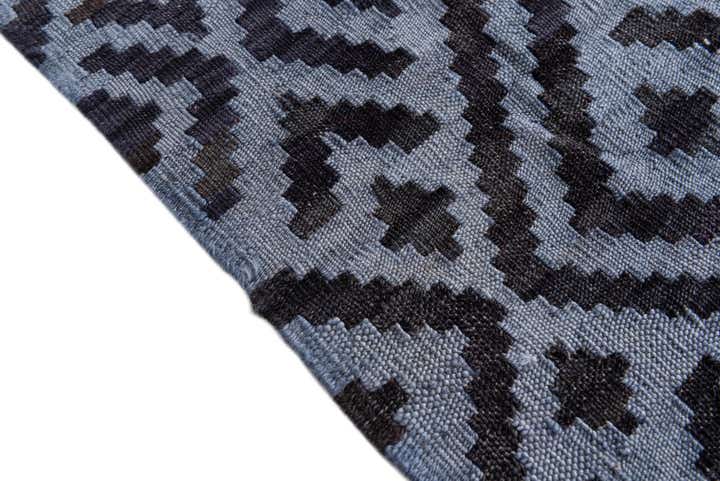 4' x 5' 10 Hand Woven Kilim Modern Wool Rug