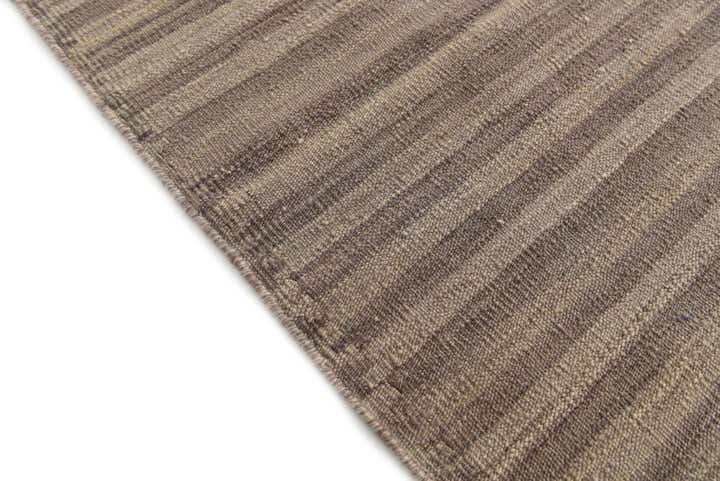 6' 1 x 7' Hand Woven Kilim Modern Wool Rug