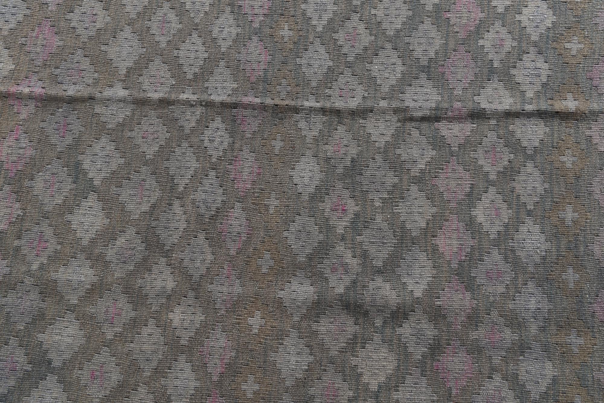5' 4 x 7' 7 Hand Woven Kilim Modern Wool Rug