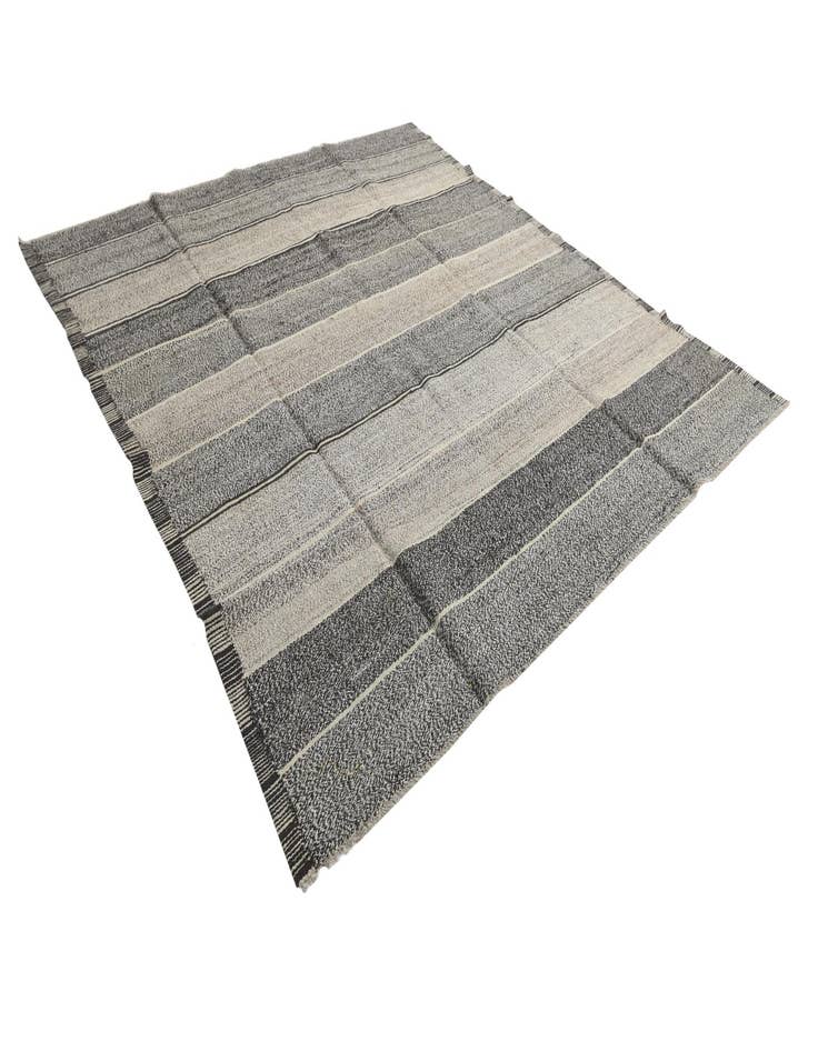 Detail image of 8' 4 x 9' 3 Hand Woven Kilim Modern Wool Rug