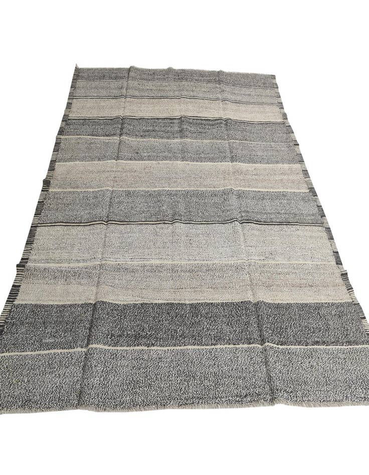 Detail image of 8' 4 x 9' 3  Hand Woven Kilim Modern Wool Rug