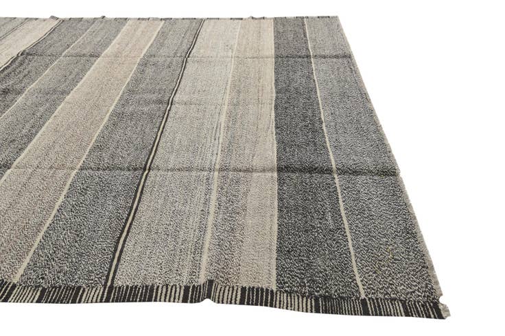 Detail image of 8' 4 x 9' 3 Hand Woven Kilim Modern Wool Rug