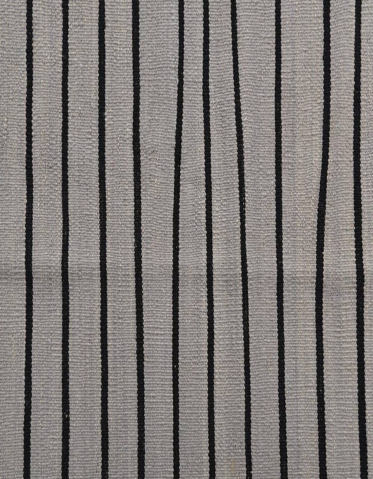 Detail image of 4' 2 x 5' 10  Hand Woven Kilim Modern Wool Rug