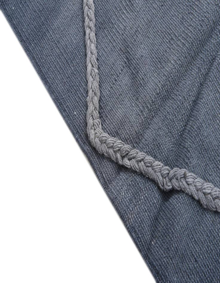 Detail image of 3' 4 x 5'  Hand Woven Kilim Modern Wool Rug