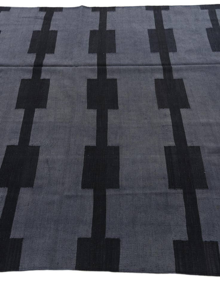 Detail image of 5' 8 x 7' 6 Hand Woven Kilim Modern Wool Rug