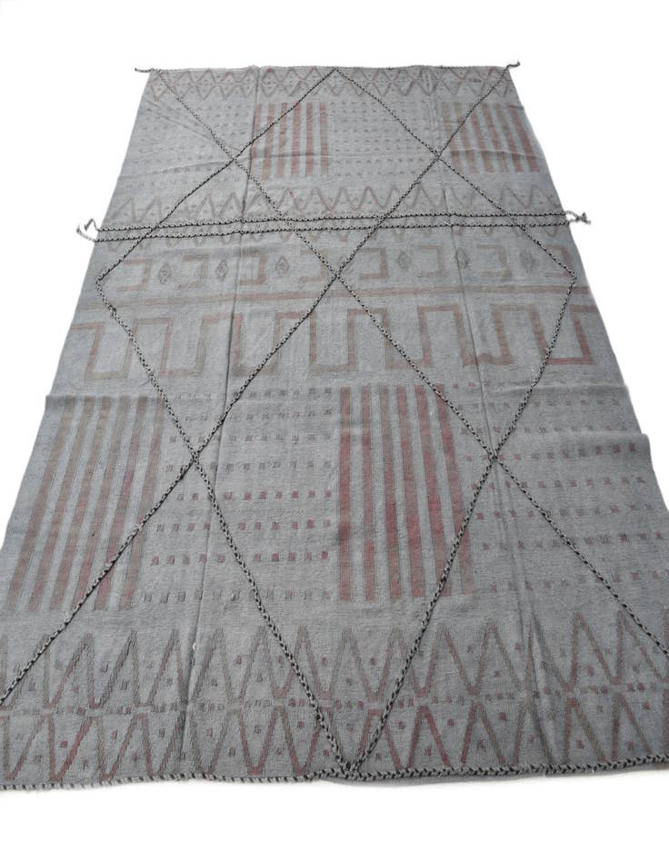 Detail image of 8' 6 x 9' 3  Hand Woven Kilim Modern Wool Rug