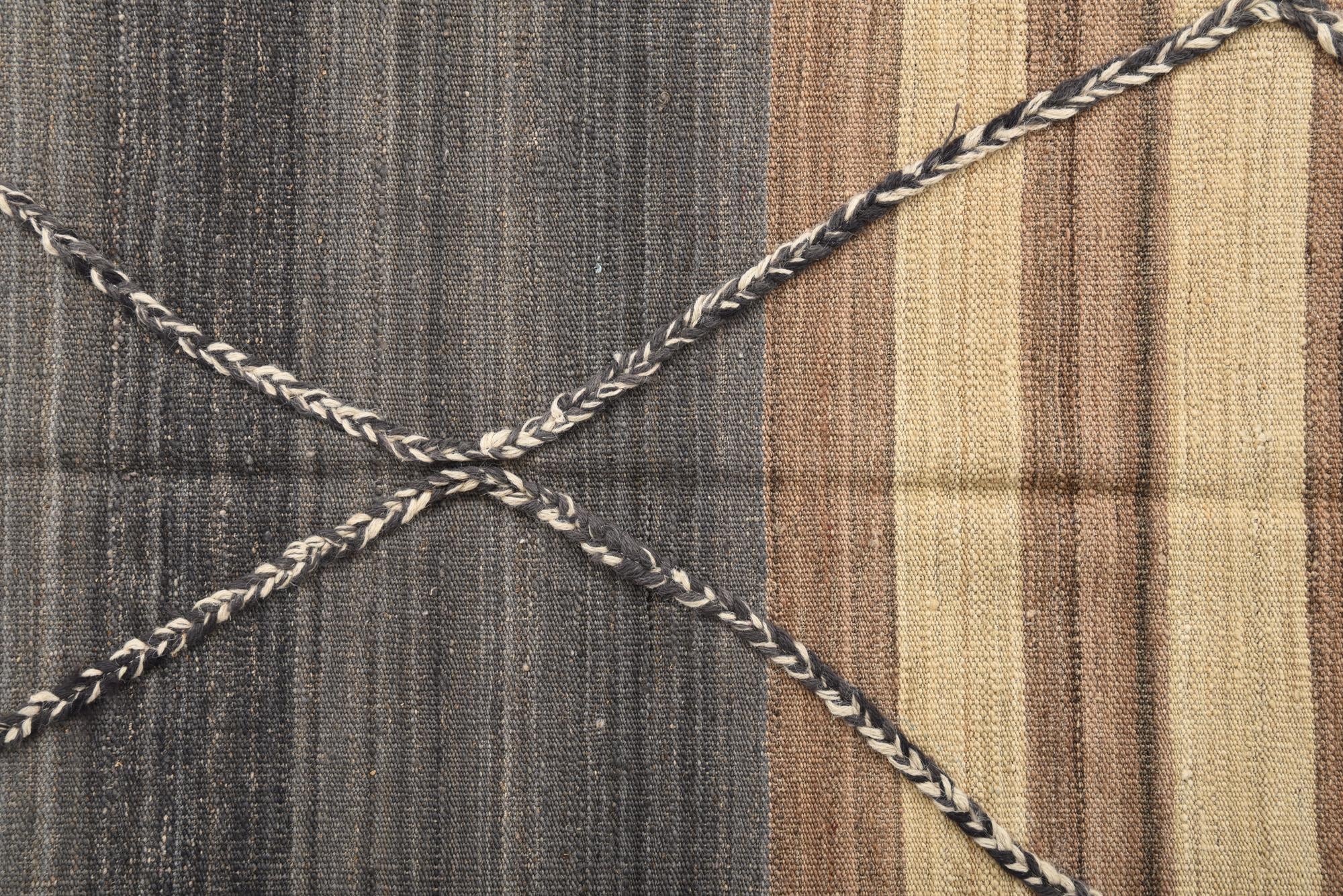 4' 5 x 6' Hand Woven Kilim Modern Wool Rug