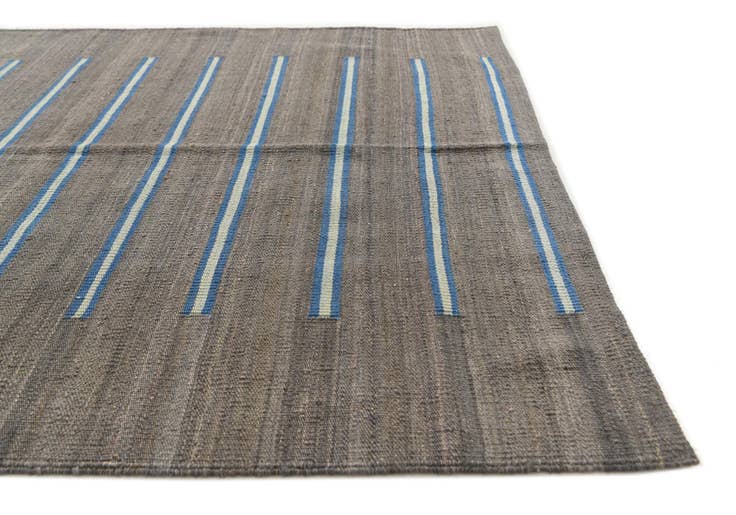 Detail image of 4' 2 x 6' Hand Woven Kilim Modern Wool Rug