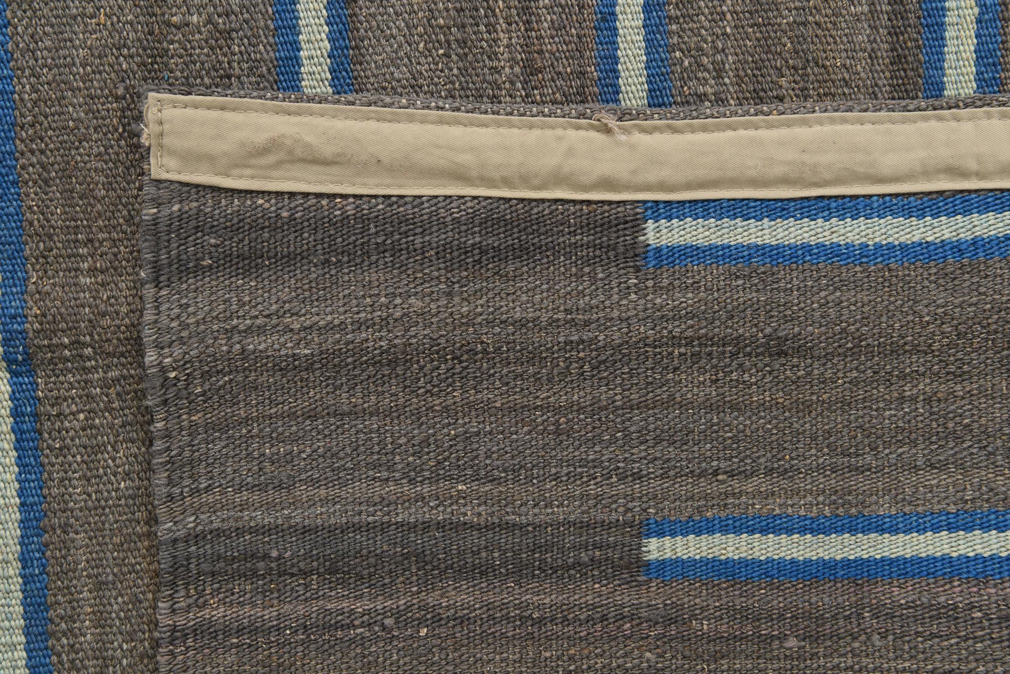 4' 2 x 6' Hand Woven Kilim Modern Wool Rug