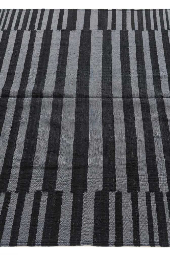 4' 4 x 5' 9 Hand Woven Kilim Modern Wool Rug