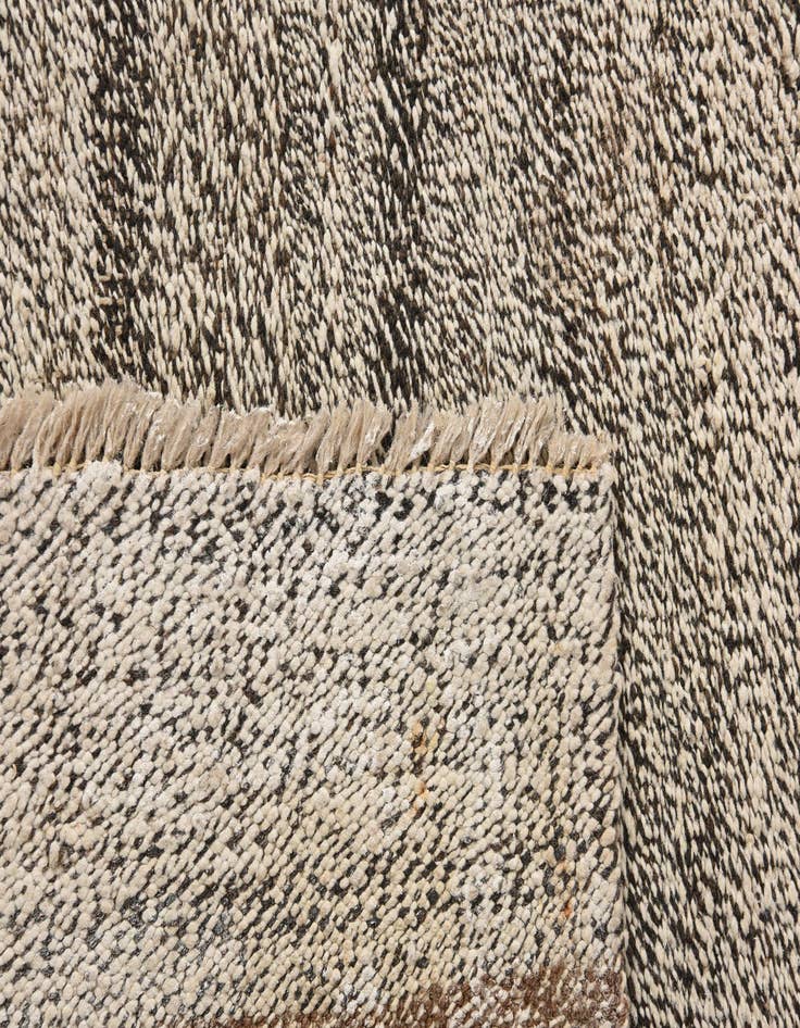 Detail image of 8' 9 x 12'  Hand Woven Kilim Modern Wool Rug