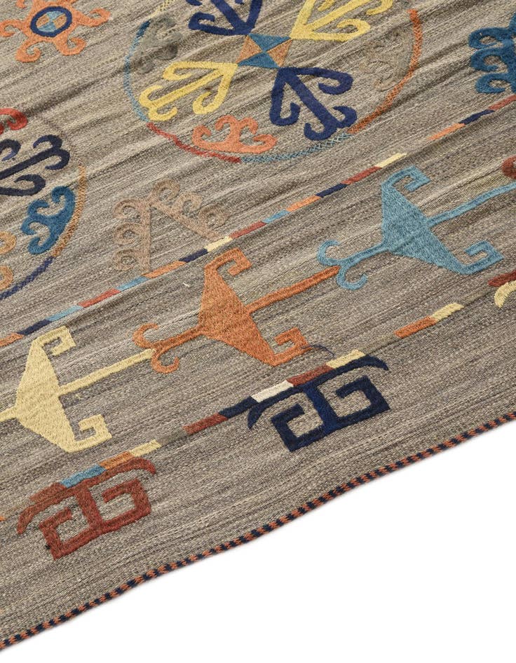Detail image of 8' 7 x 11' 9  Hand Woven Kilim Modern Wool Rug