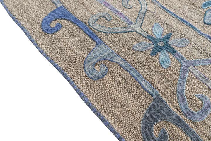 5' x 6' 2 Hand Woven Kilim Suzani Wool Rug