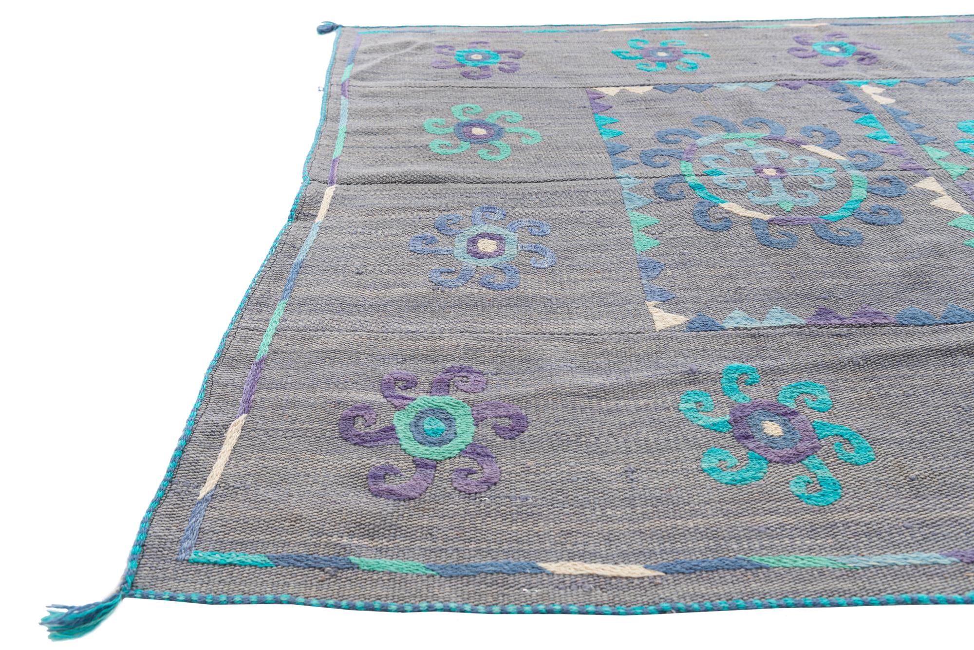 4' 1 x 5' 6 Hand Woven Kilim Suzani Wool Rug