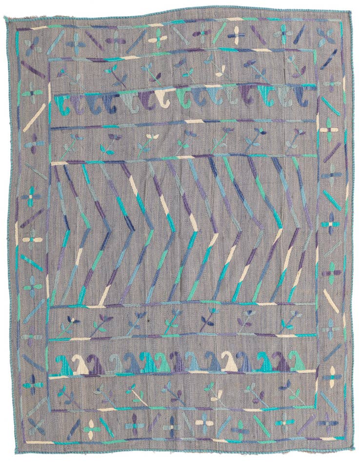 Detail image of 5' 4 x 6' Hand Woven Kilim Suzani Wool Rug