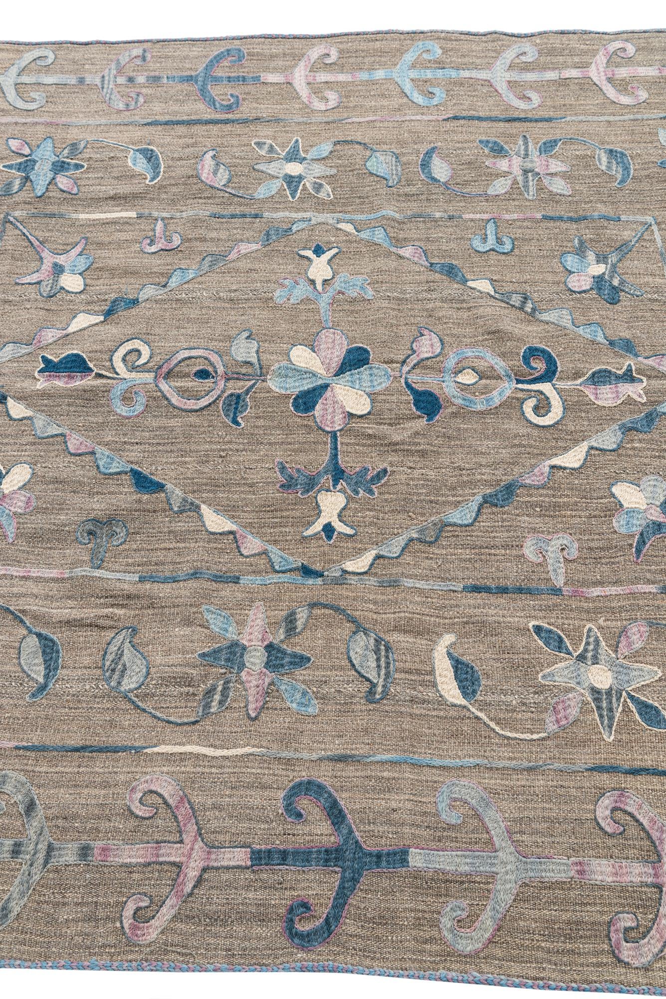 5' 3 x 6' 4 Hand Woven Kilim Suzani Wool Rug