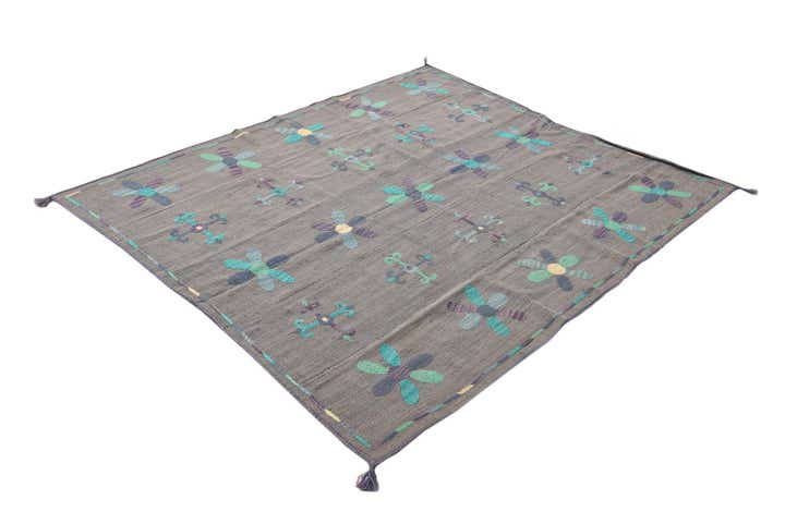 5' 1 x 6' Hand Woven Kilim Suzani Wool Rug