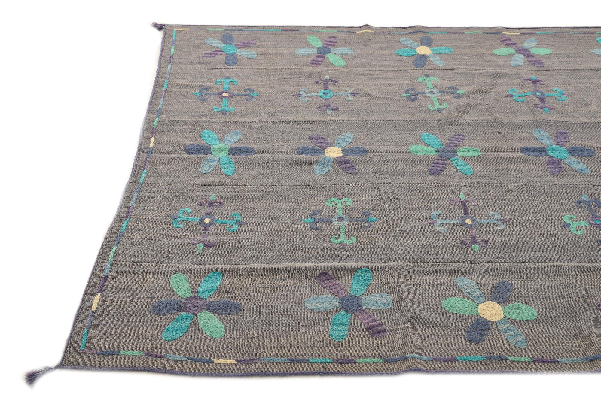 5' 1 x 6' Hand Woven Kilim Suzani Wool Rug