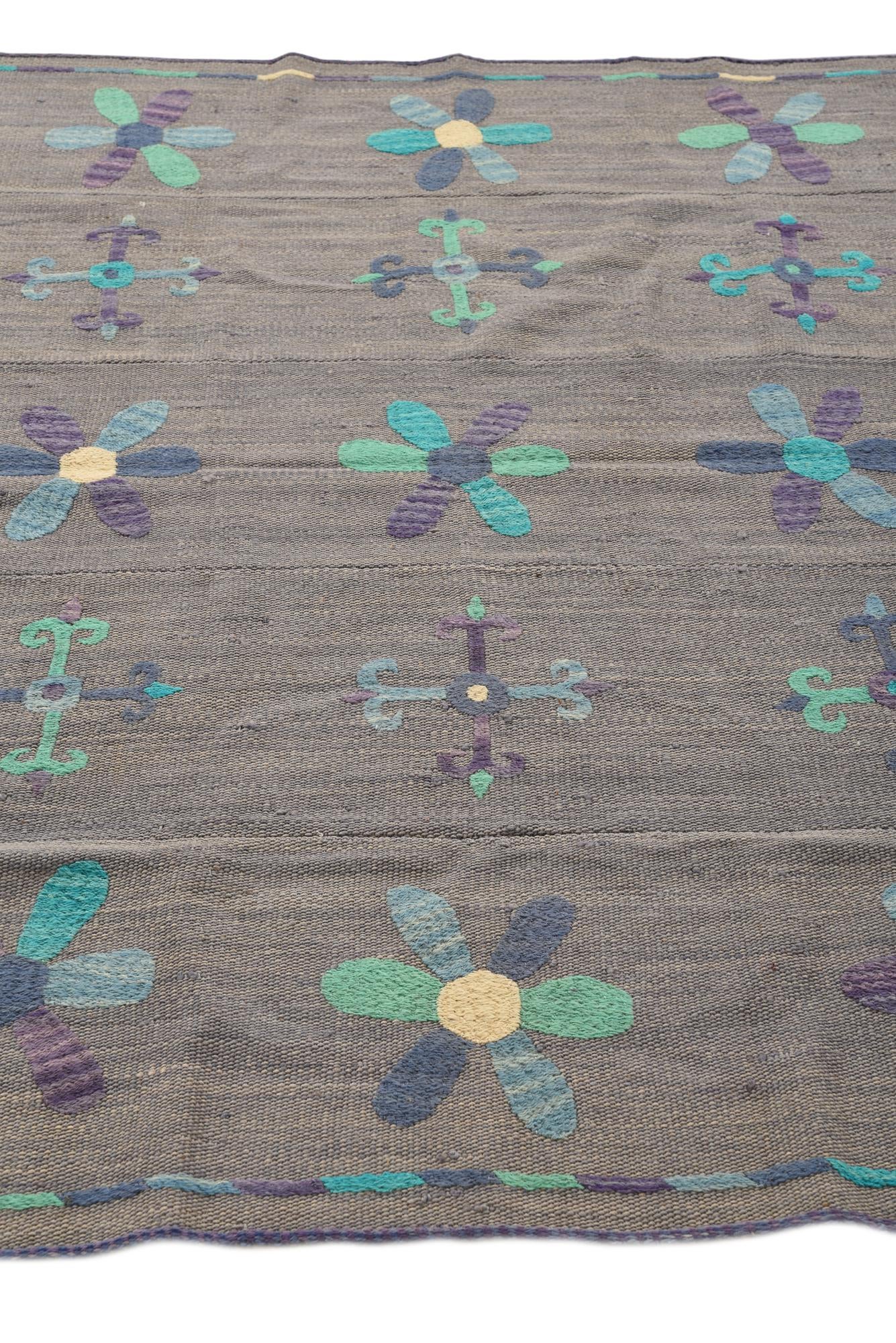 5' 1 x 6' Hand Woven Kilim Suzani Wool Rug