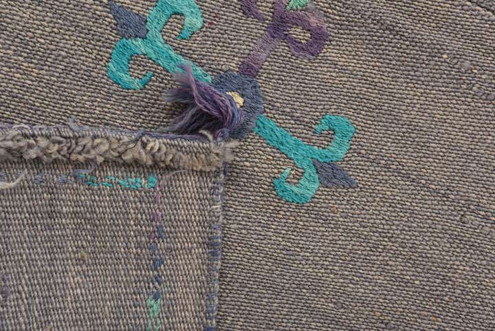 5' 1 x 6' Hand Woven Kilim Suzani Wool Rug