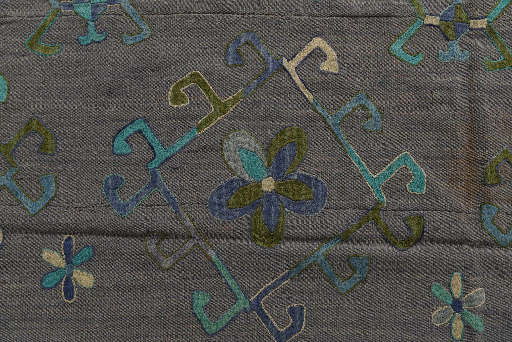 6' 9 x 9' 5 Hand Woven Kilim Suzani Wool Rug