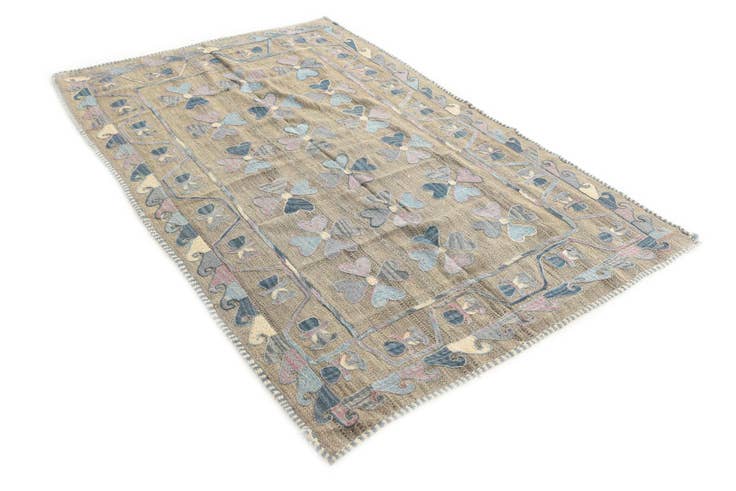 Detail image of 4' 8 x 7' 2 Hand Woven Kilim Suzani Wool Rug