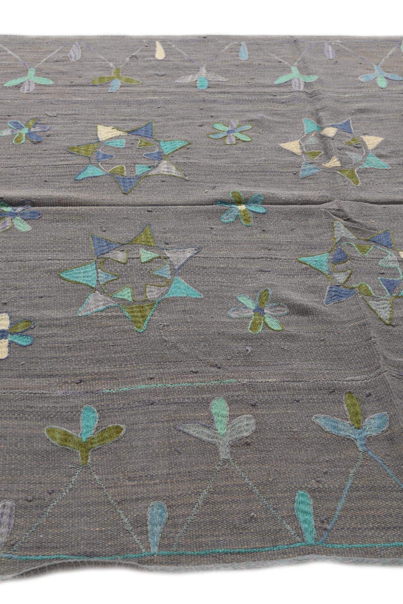 5' 5 x 7' 7 Hand Woven Kilim Suzani Wool Rug