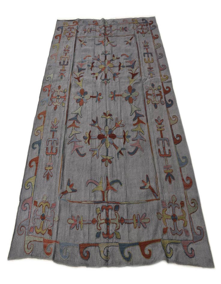 Detail image of 5' 4 x 7' 1  Hand Woven Kilim Suzani Wool Rug