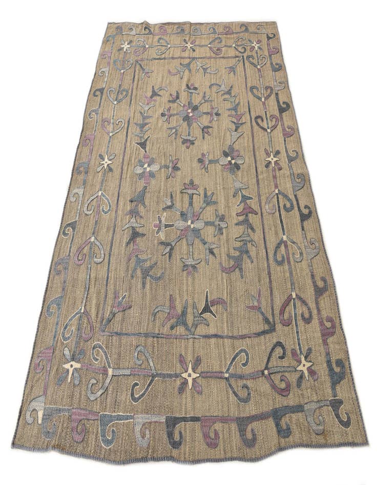 Detail image of 5' 7 x 7' 2 Hand Woven Kilim Suzani Wool Rug