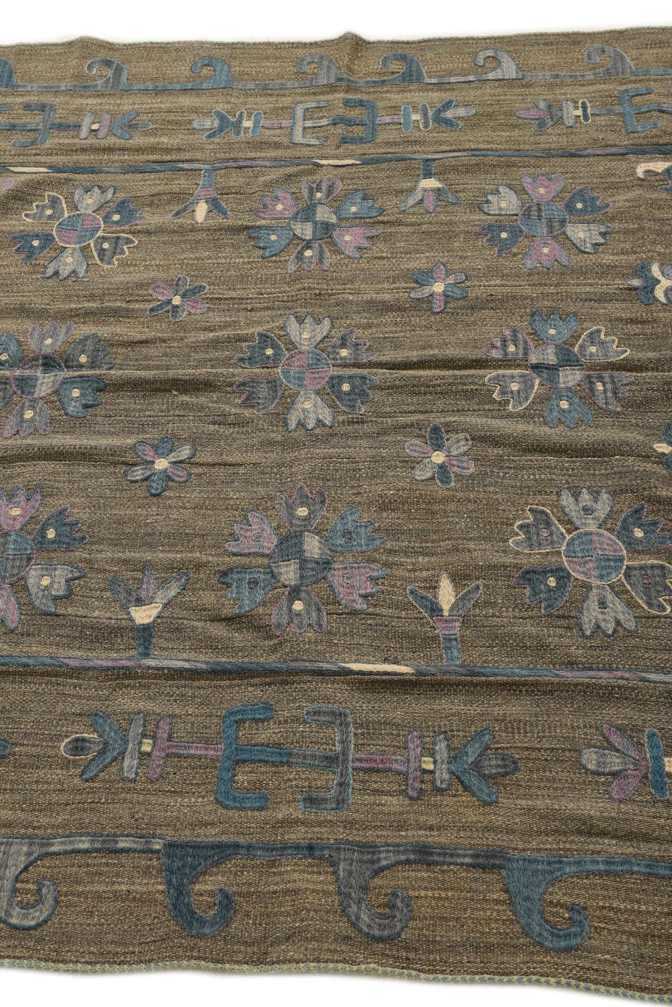 5' 2 x 6' 2 Hand Woven Kilim Suzani Wool Rug