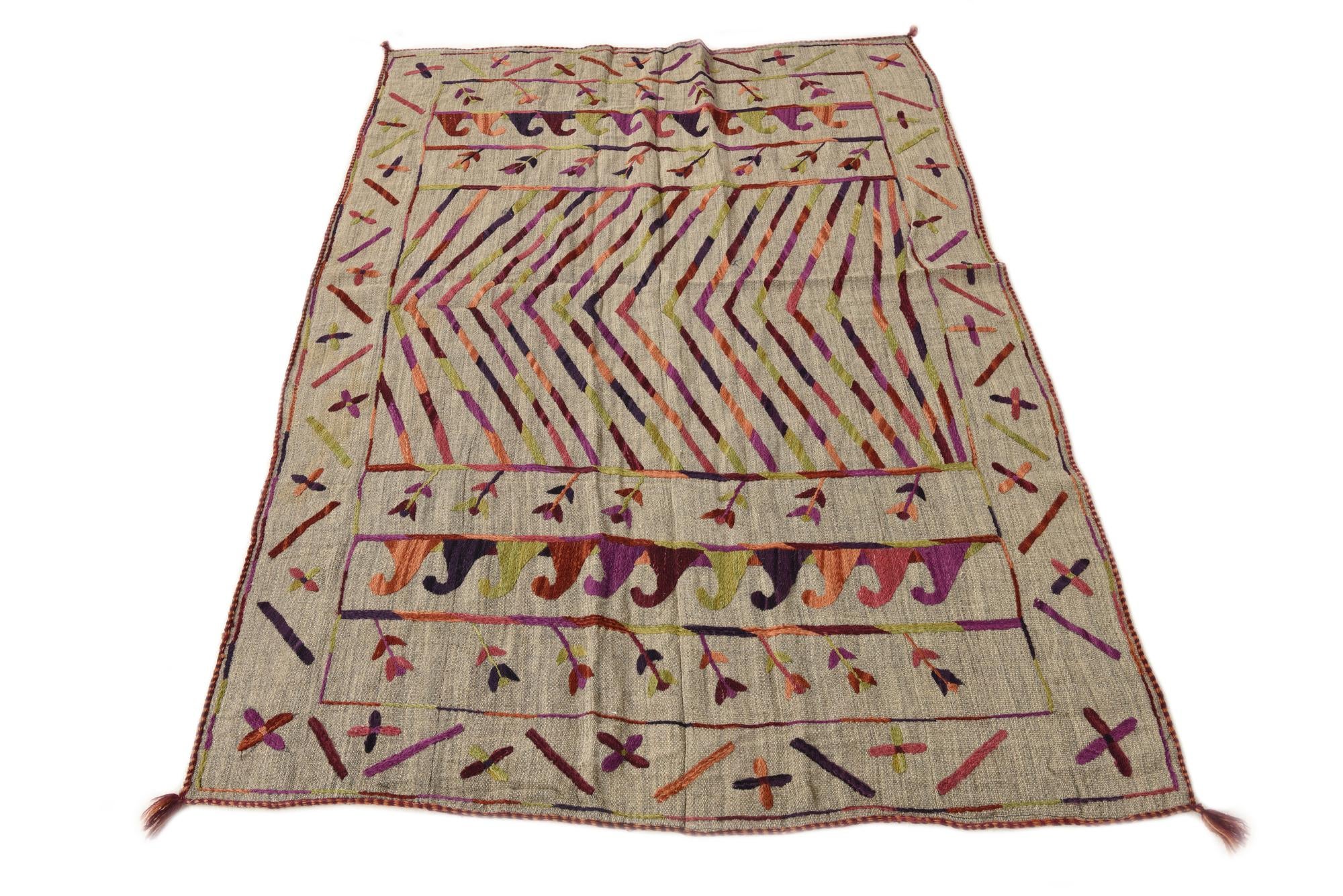 3' 10 x 5' 7 Hand Woven Kilim Suzani Wool Rug