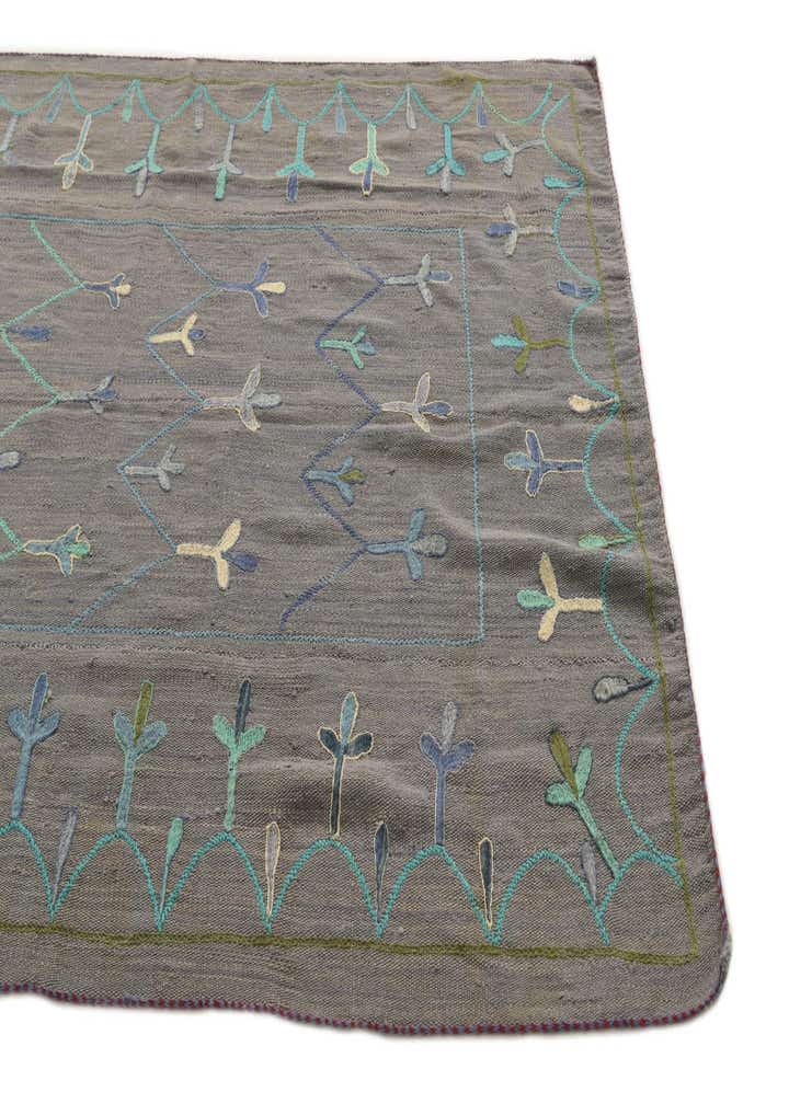 4' 7 x 6' 9 Hand Woven Kilim Suzani Wool Rug