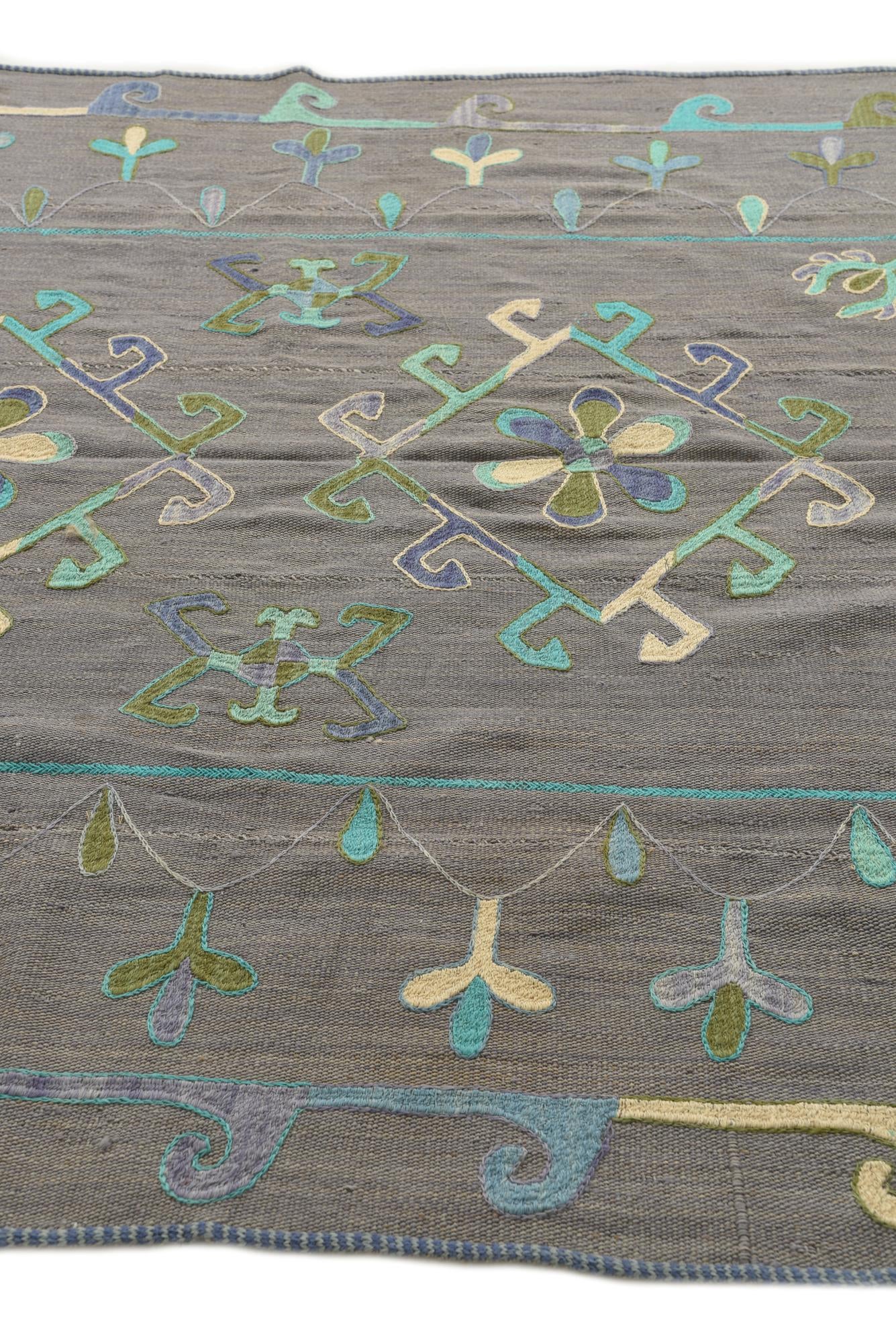 5' 9 x 7' 5 Hand Woven Kilim Suzani Wool Rug