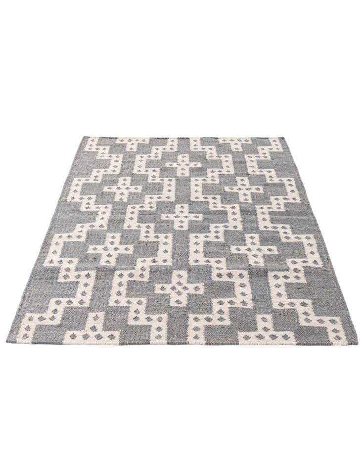 Detail image of 4' 2 x 6' 1 Hand Woven Kilim Wool Rug