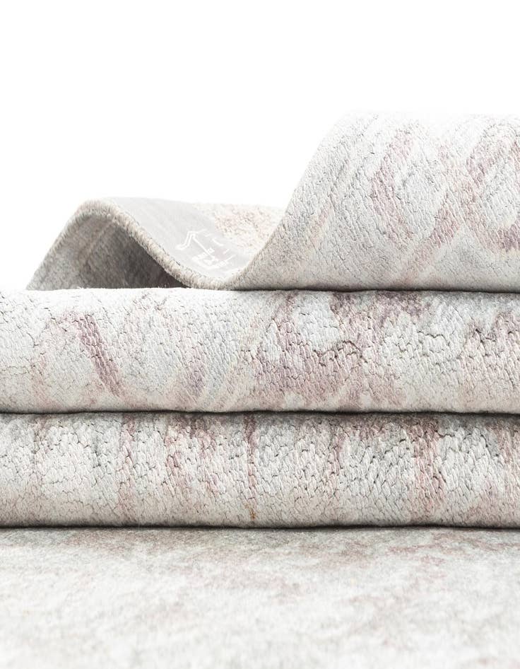 Detail image of 7' 11 x 10' 10  Hand Knotted Kundan Rug