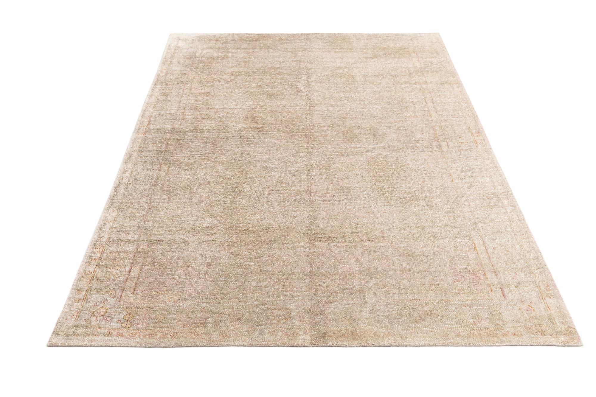 5' 7 x 8' 6 Hand Knotted Kundan Rug