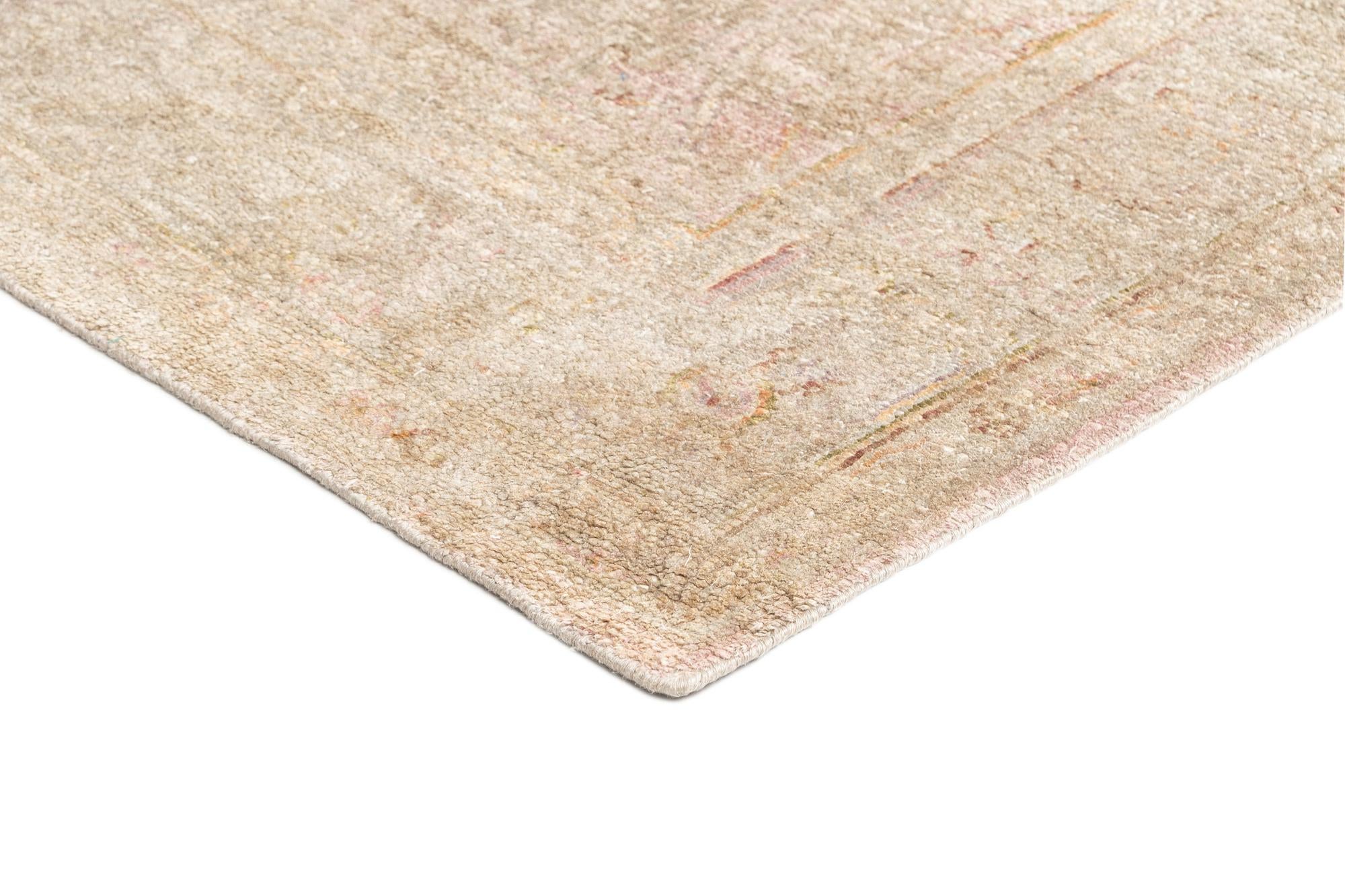5' 7 x 8' 6 Hand Knotted Kundan Rug