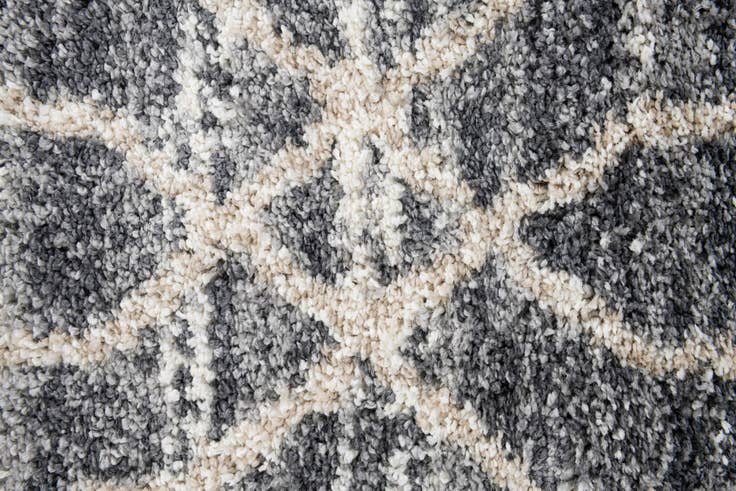 Detail image of 5' 3 x 7' 8 Lagom Shag Rug