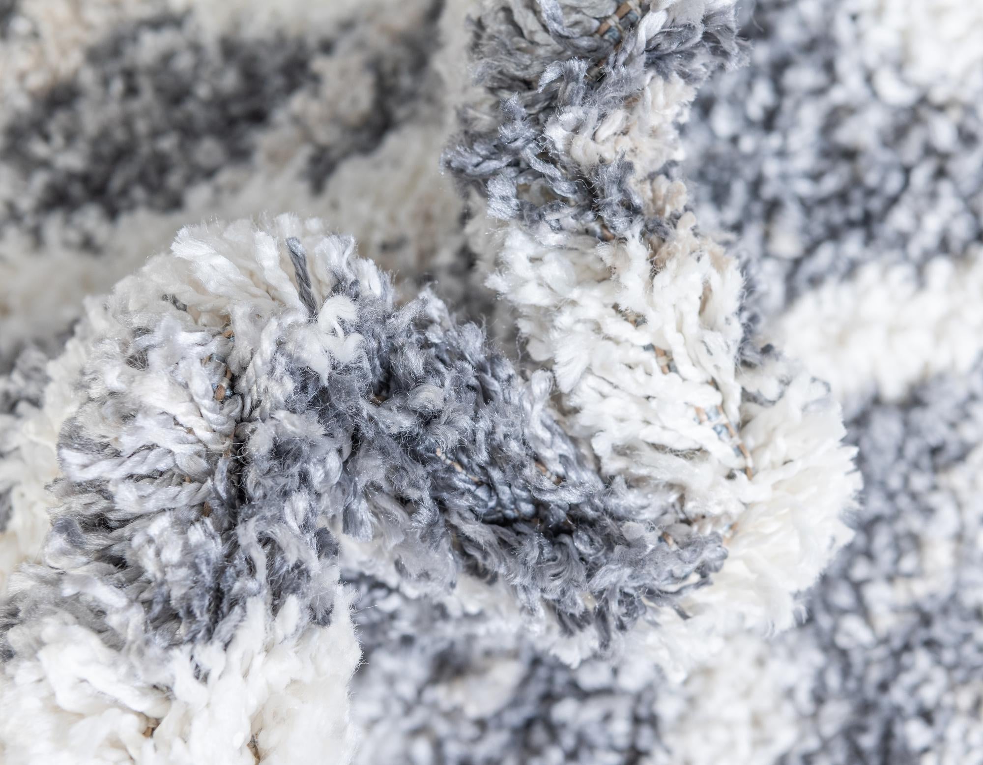 5' x 8' Lagom Shag Rug
